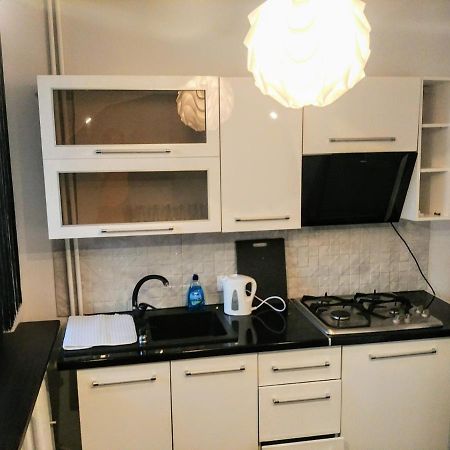 Apatrament Jagielonska Apartamento Legnica Exterior foto
